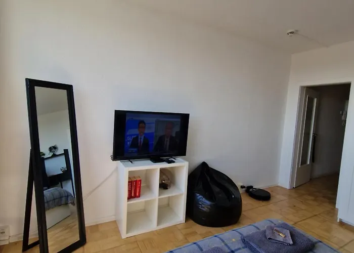 Zentrale Und Komfortable