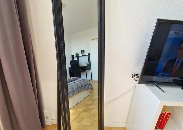 Апартаменты Zentrale Und Komfortable Лейпциг